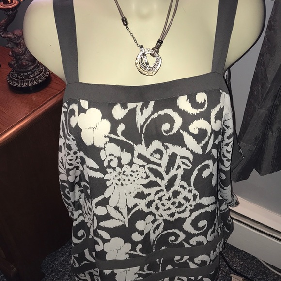 INC Batwing  top - Picture 2 of 4